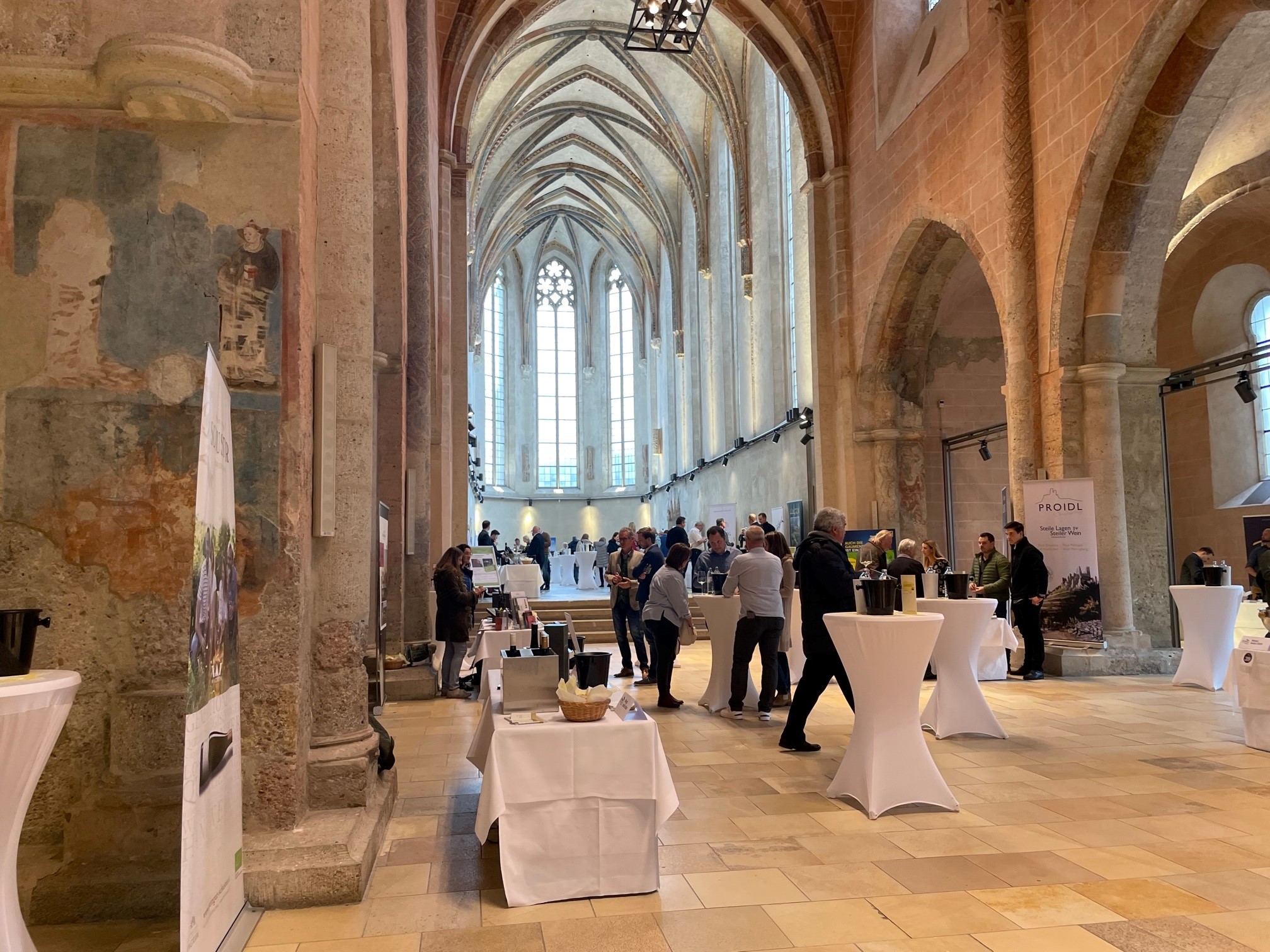 krems2 Wine fair, wine glasses